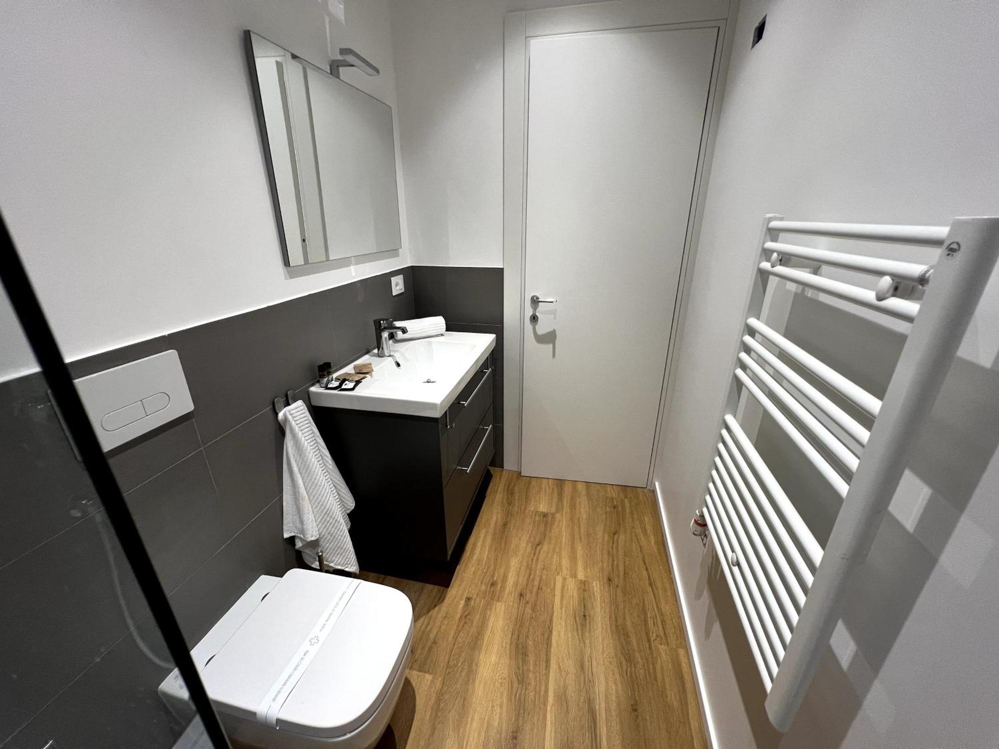 Near Vatican, Irnerio 47 Guest House ローマ 部屋 写真