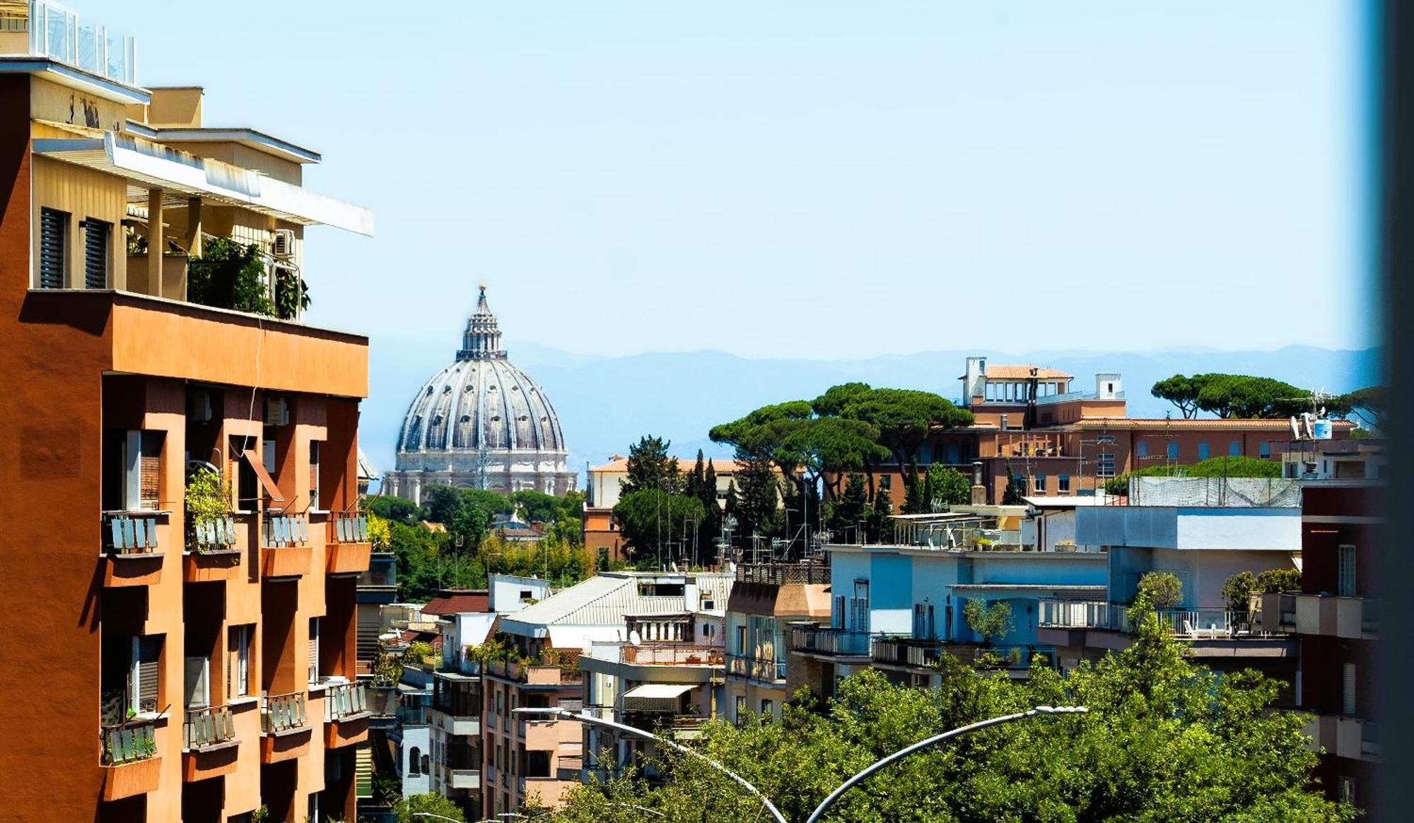 Near Vatican, Irnerio 47 Guest House ローマ エクステリア 写真